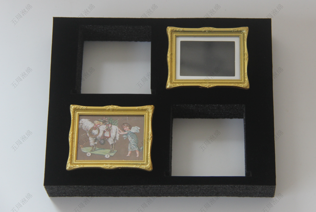 跨界融合新趨勢：覆絨布珍珠棉內(nèi)襯在藝術(shù)相框領(lǐng)域的場景化應用